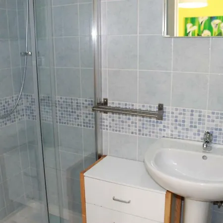 Bed & Breakfast 21 3*